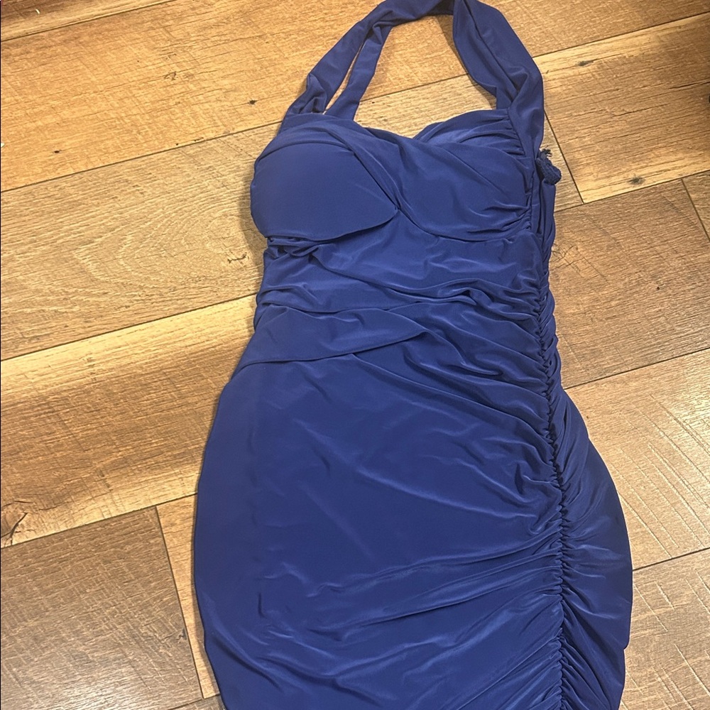 Sabora Deep Blue Gown